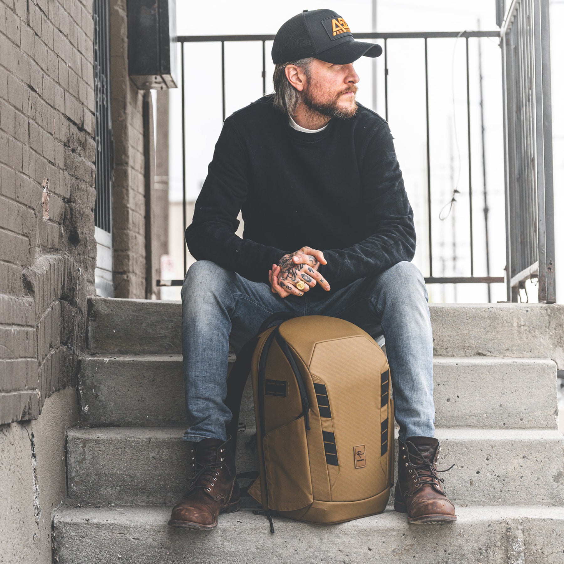 McKinnon Camera Pack 25L