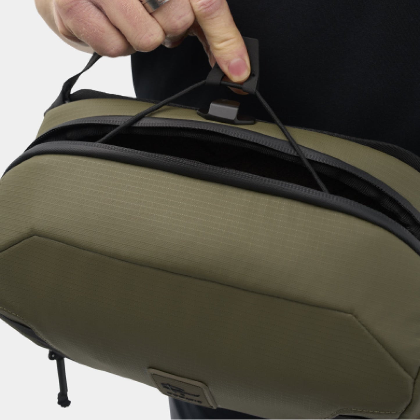 McKinnon Camera Sling 5L