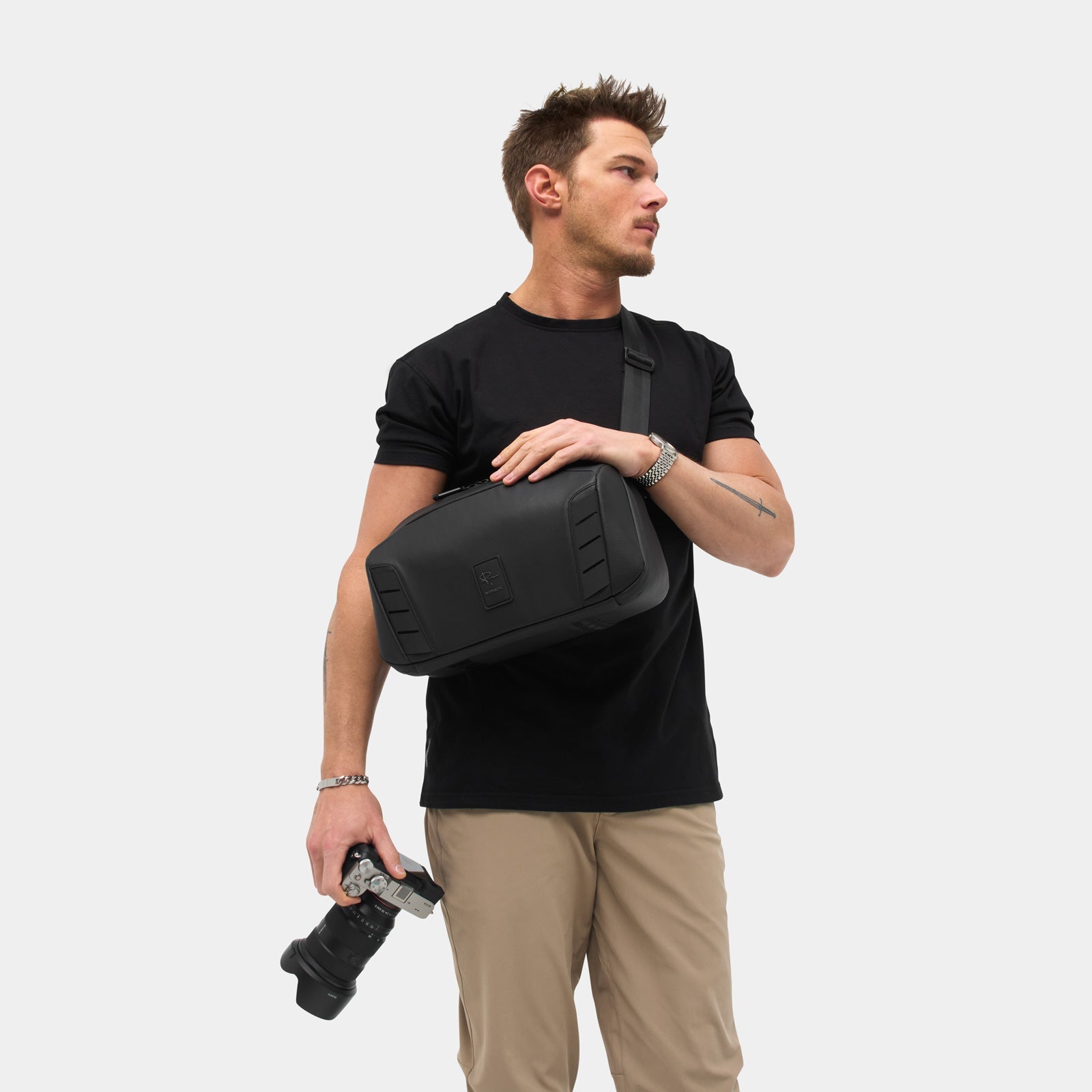 McKinnon Camera Sling 8L